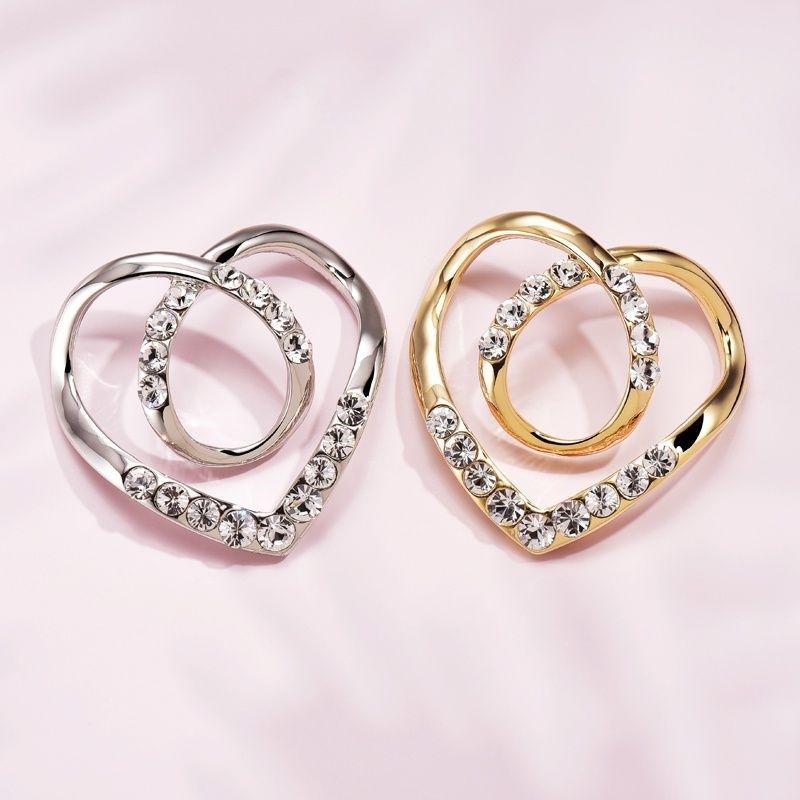 Love t-shirt knot ring