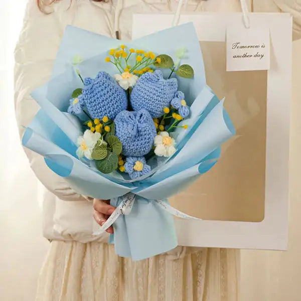 Delicate crocheted flowers bouquet for personalized gifts