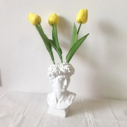 Minimalist Nordic portrait vase perfect for living rooms