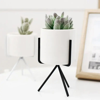 Nordic-inspired vase for home and office plant decoration